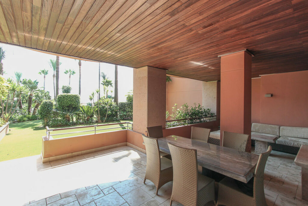 Ground Floor Apartment Puerto Banús Málaga