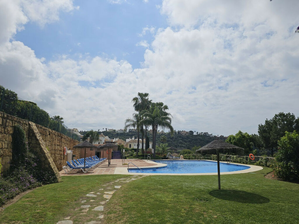 Townhouse Los Arqueros Málaga - image 30