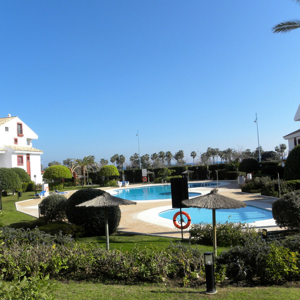 Middle Floor Apartment San Pedro de Alcántara Málaga
