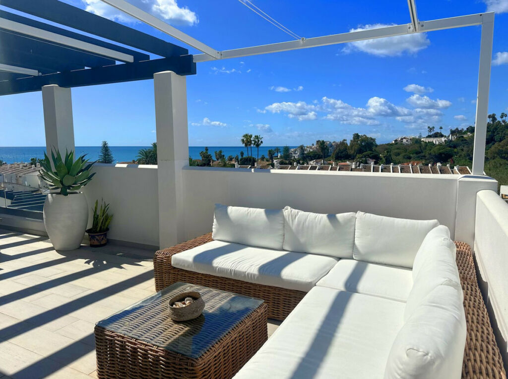 Penthouse Estepona Málaga - image 3