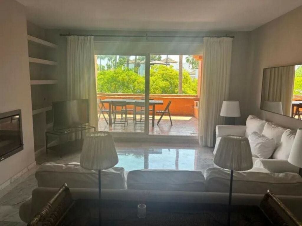 Middle Floor Apartment Marbella Málaga