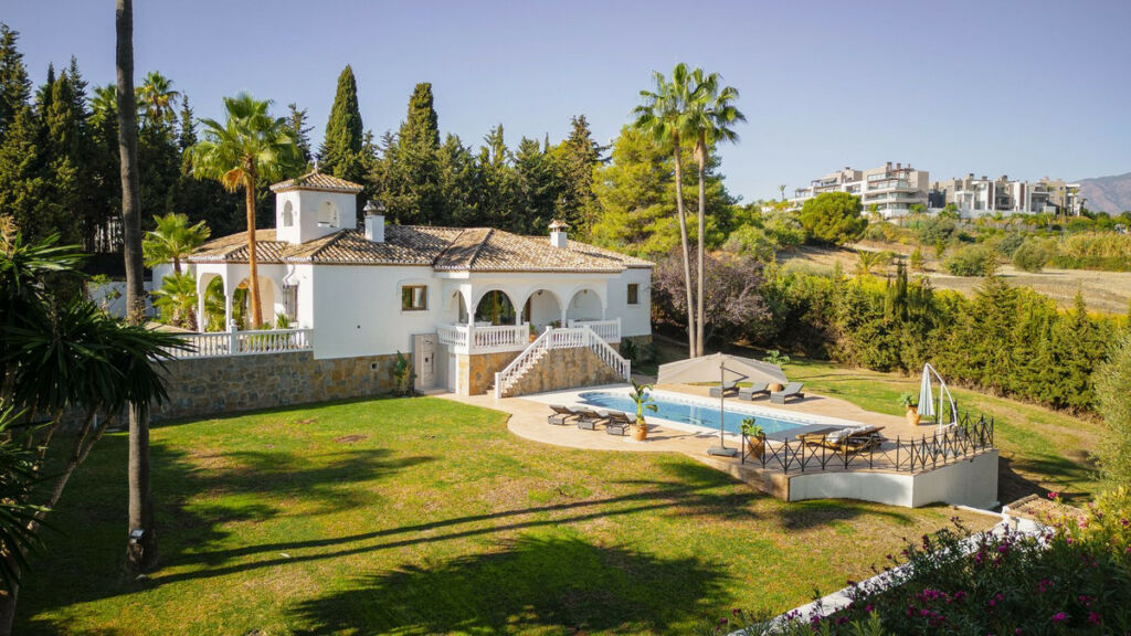 Detached Villa Estepona Málaga