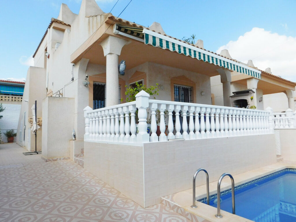 Detached Villa Blue Lagoon Alicante