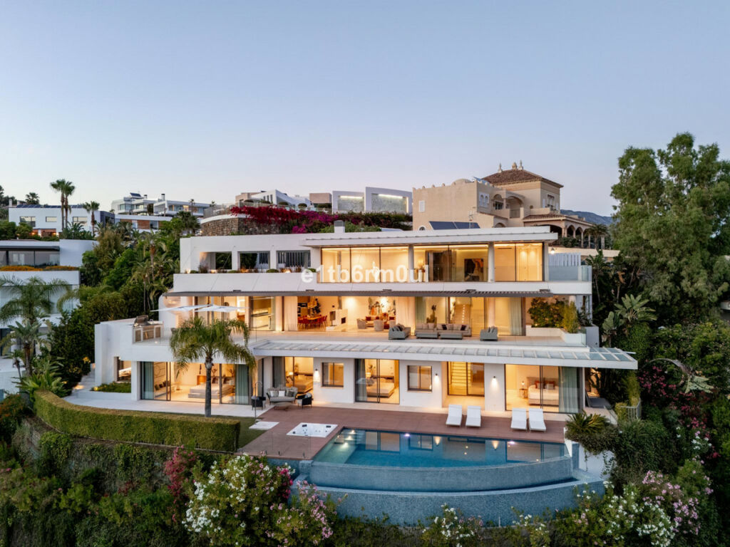 Detached Villa La Quinta Málaga