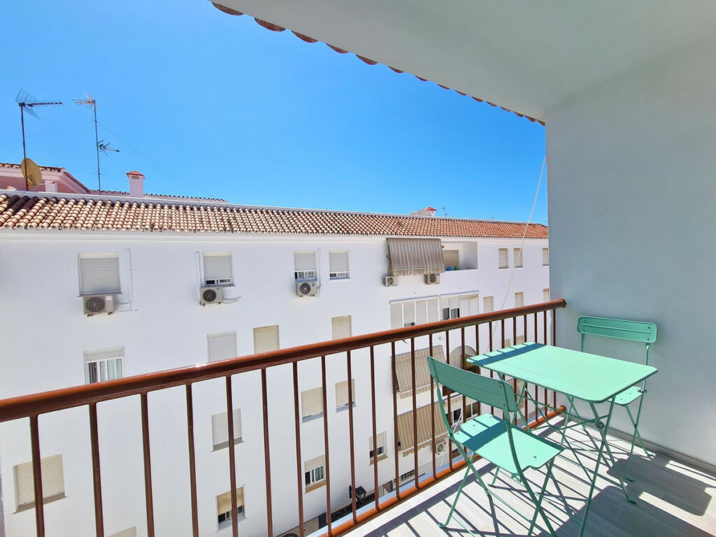 Top Floor Apartment Estepona Málaga