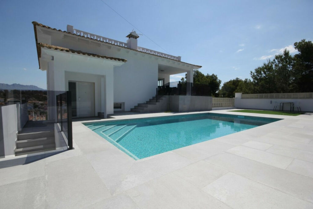 Detached Villa La Nucia Alicante