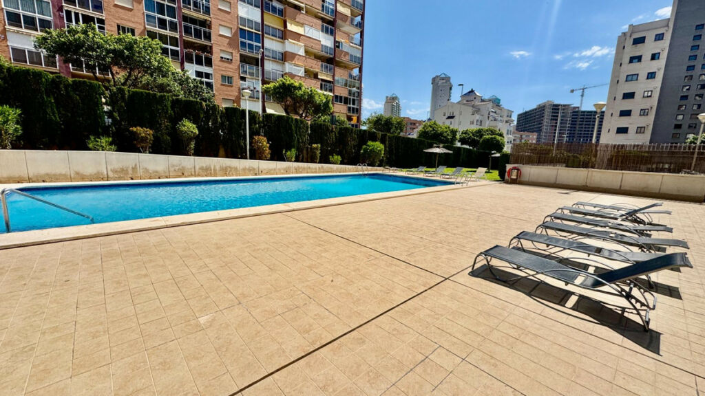 Middle Floor Apartment Villajoyosa Alicante