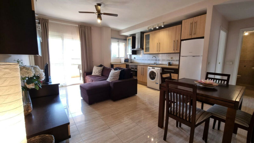 Middle Floor Apartment San Luis de Sabinillas Málaga