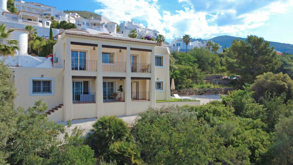 Detached Villa Jalon Alicante