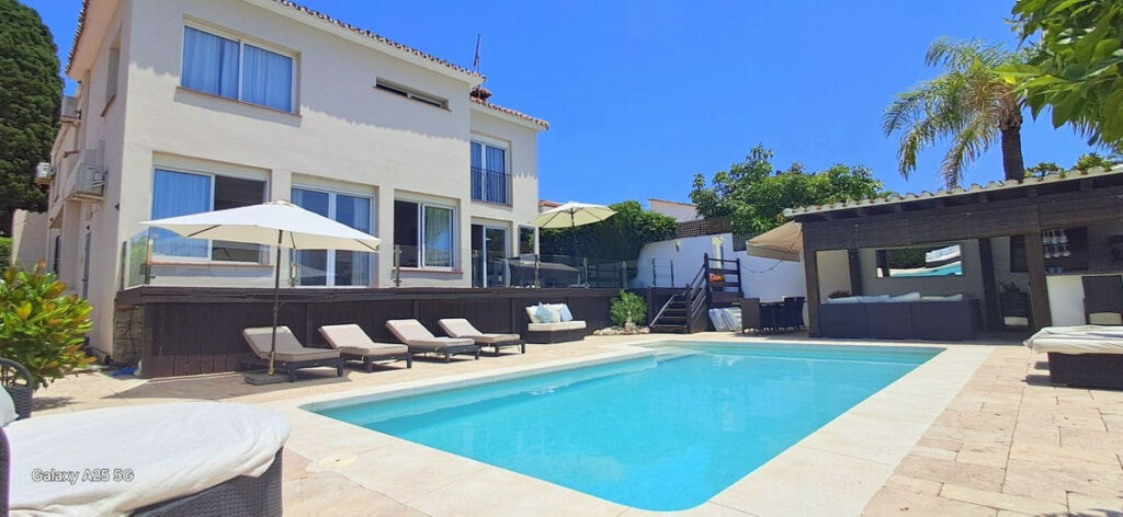 Detached Villa Marbella Málaga