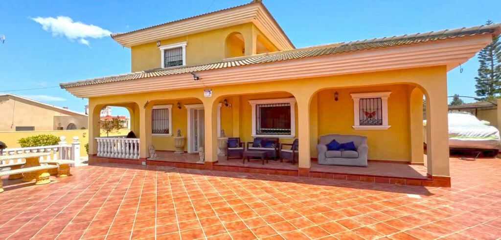 Detached Villa Torrevieja Alicante
