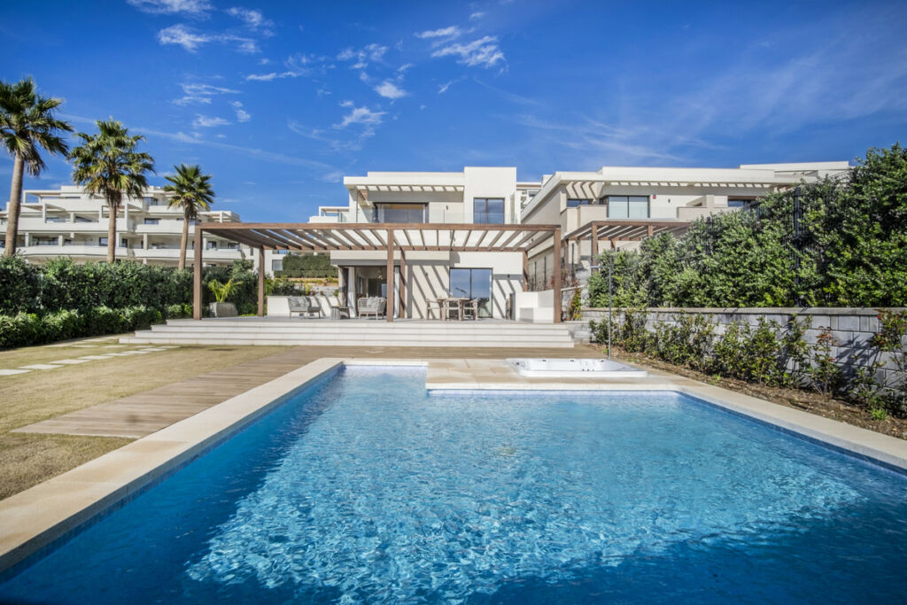 Detached Villa New Golden Mile Málaga