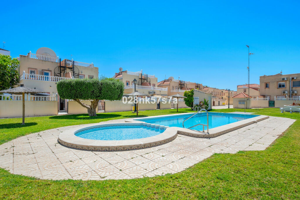 Townhouse La Zenia Alicante