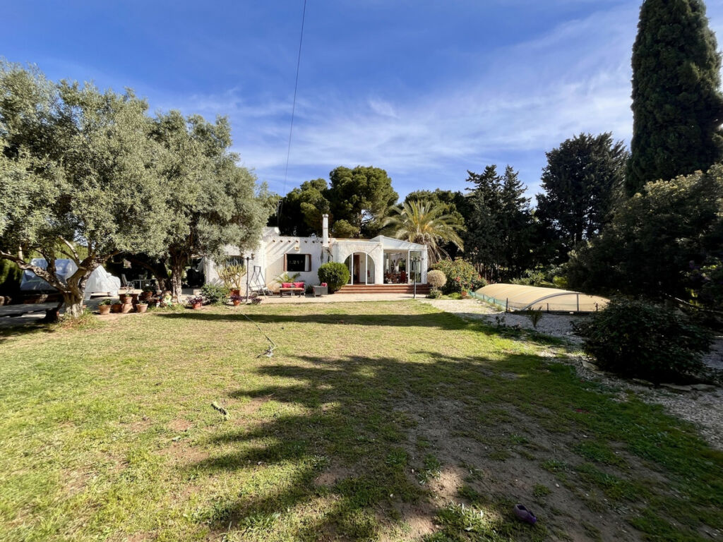 Detached Villa Cabo Roig Alicante