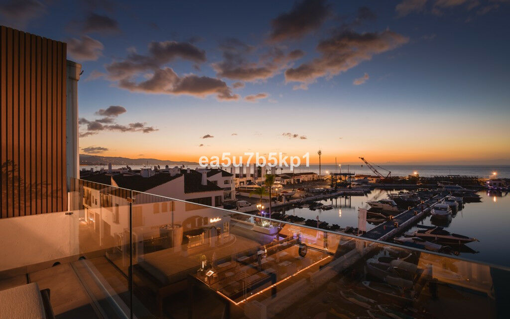 Penthouse Puerto Banús Málaga