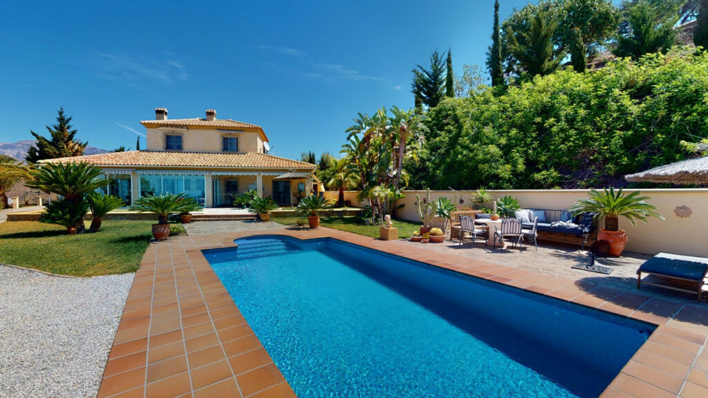 Detached Villa Algarrobo Málaga