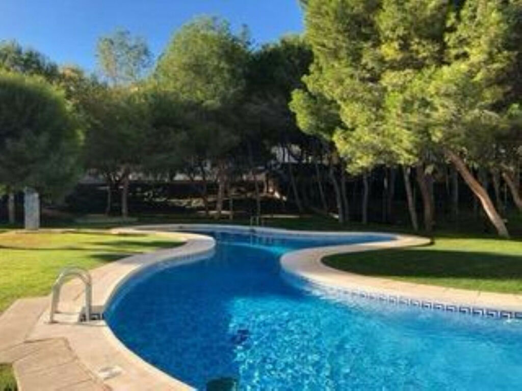 Middle Floor Apartment Torrevieja Alicante