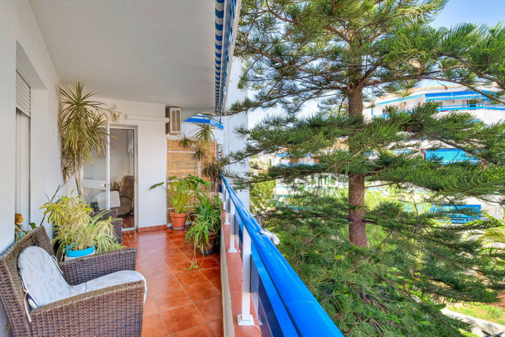 Middle Floor Apartment Fuengirola Málaga