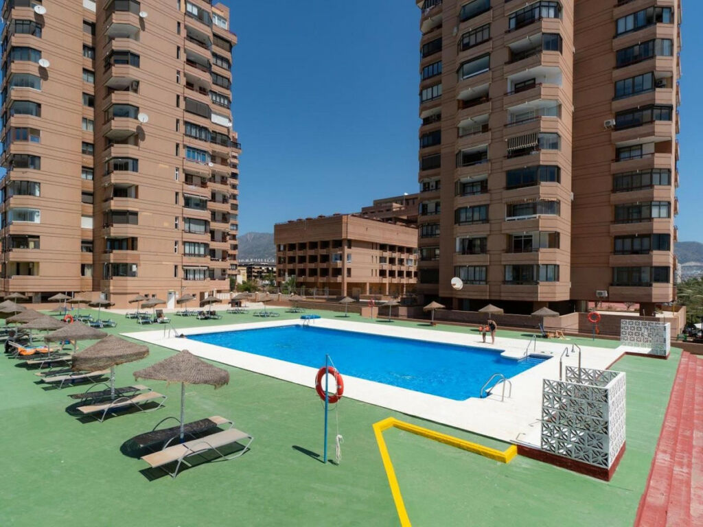 Middle Floor Apartment Fuengirola Málaga