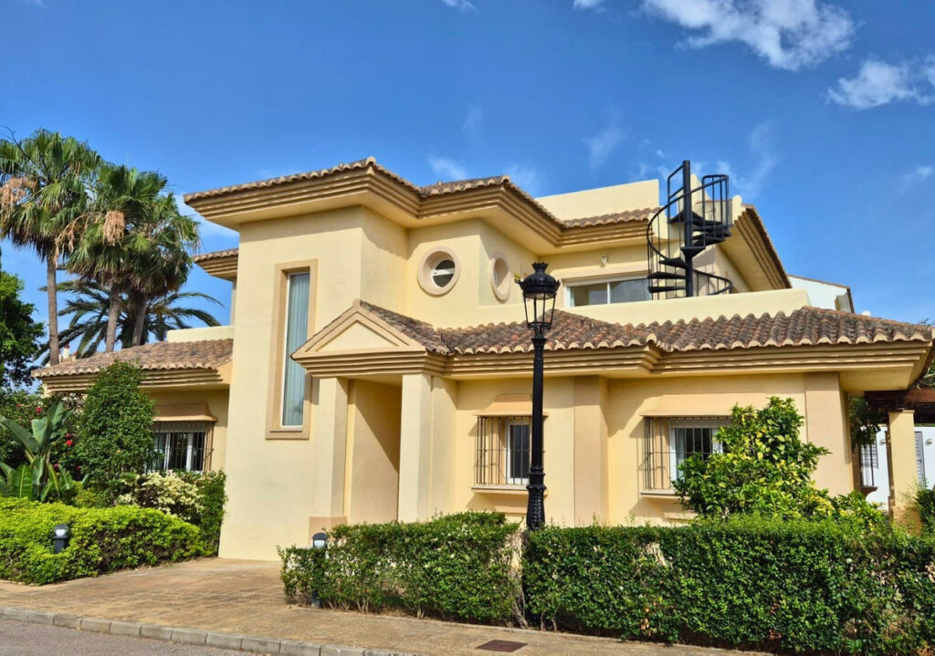 Semi-Detached House San Roque Club Cádiz