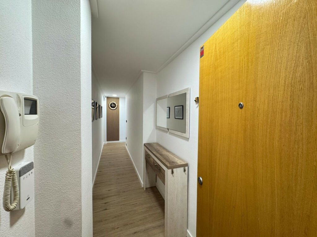 Middle Floor Apartment Torrevieja Alicante
