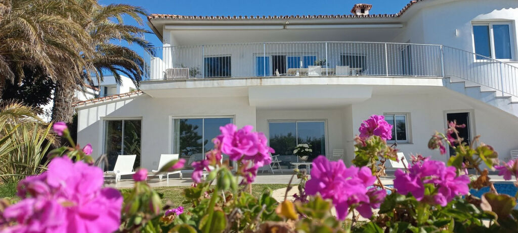 Detached Villa El Chaparral Málaga