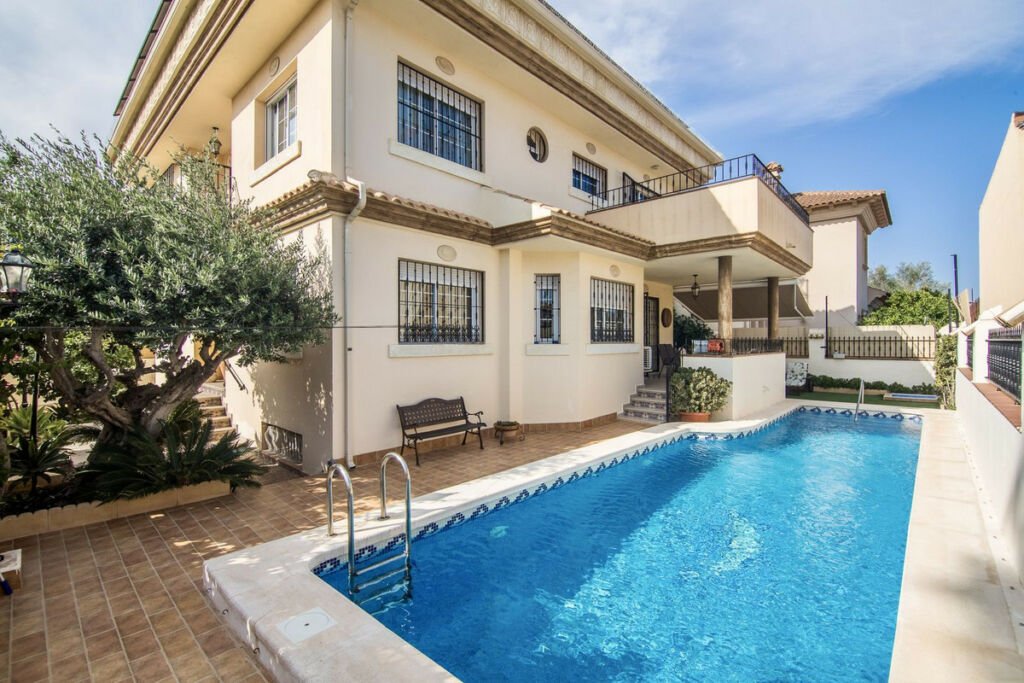Detached Villa Almoradi Alicante