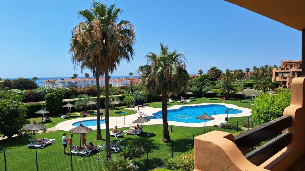 Middle Floor Apartment Doña Julia Málaga