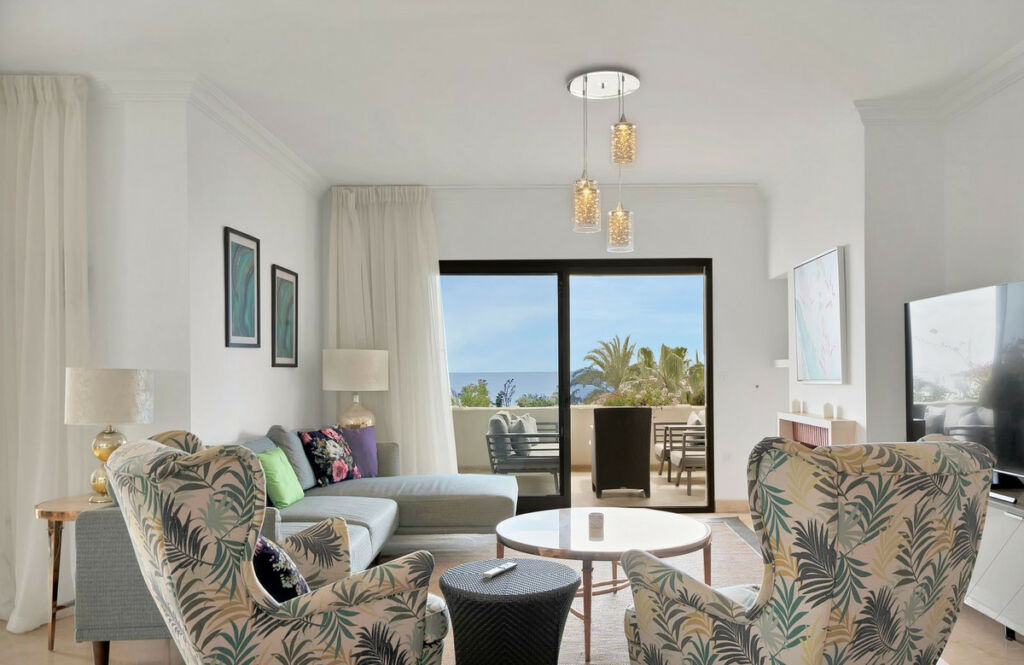 Penthouse The Golden Mile Málaga - image 2