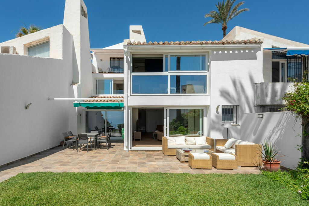 Semi-Detached House Estepona Málaga