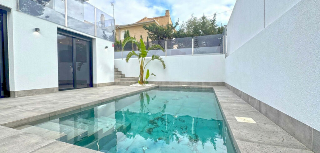 Detached Villa Torrevieja Alicante