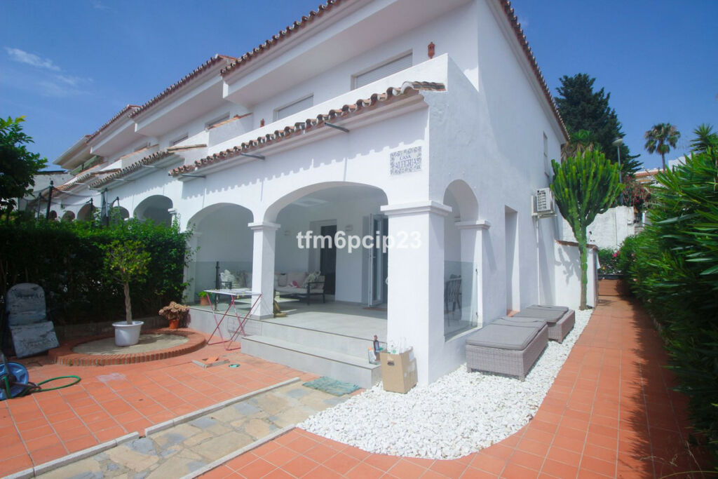 Semi-Detached House La Duquesa Málaga