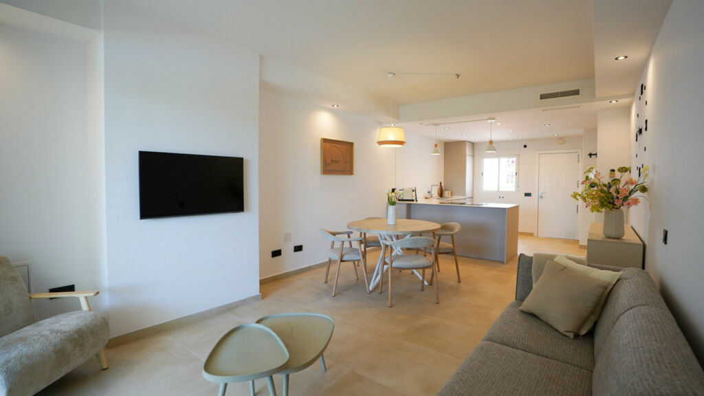 Middle Floor Apartment Nueva Andalucía Málaga
