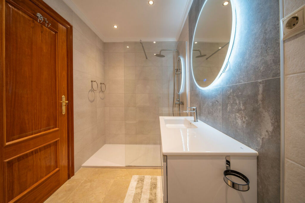 Penthouse La Cala Hills Málaga - image 11