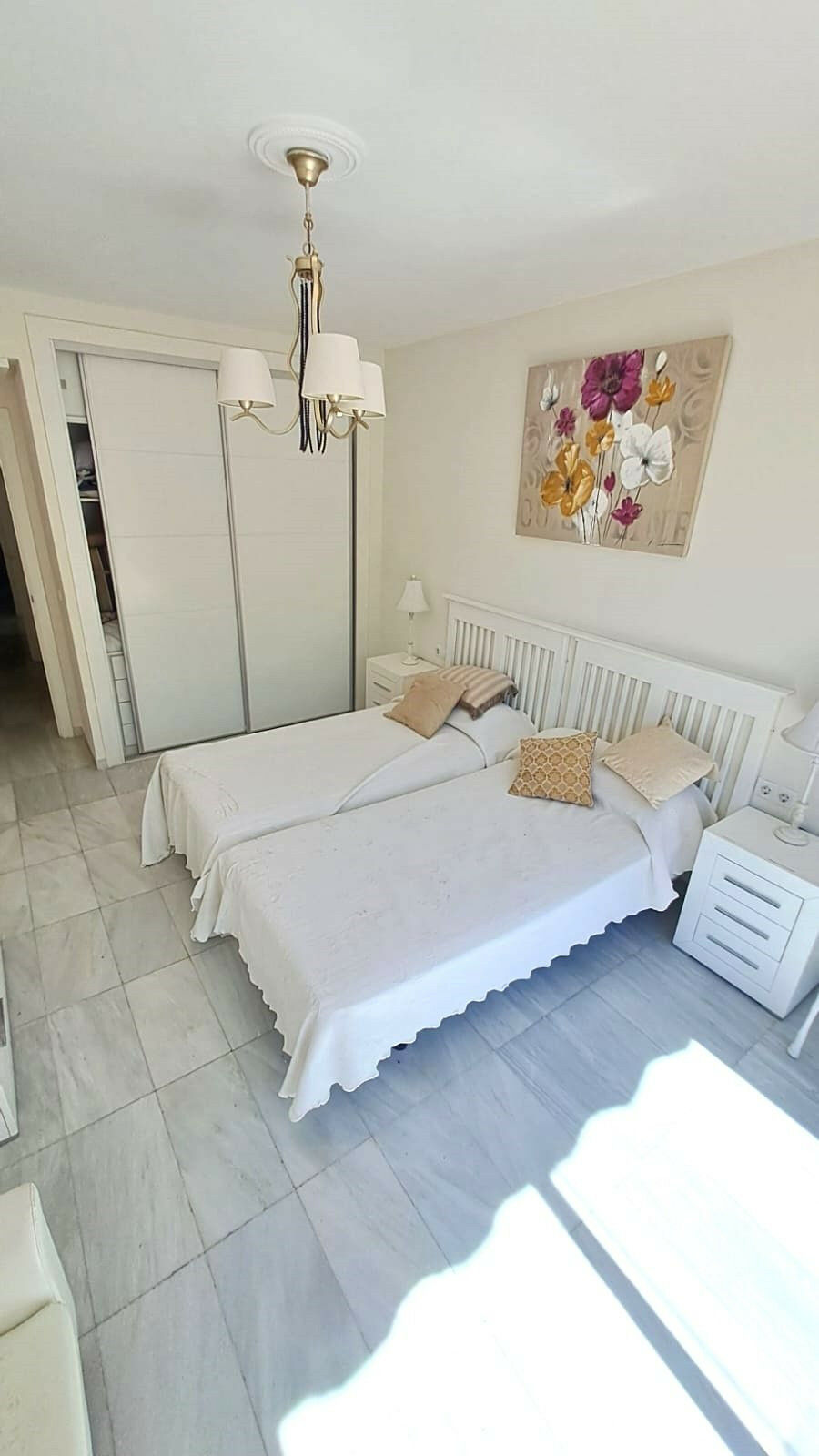 Middle Floor Apartment Puerto Banús Málaga - image 10