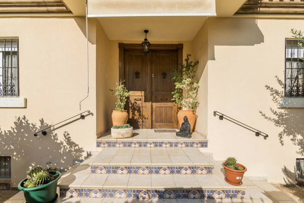 Detached Villa Almoradi Alicante - image 10