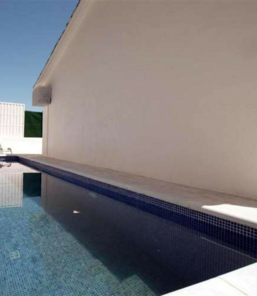 Detached Villa Nueva Andalucía Málaga - image 10
