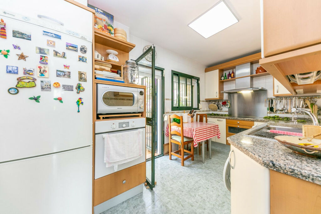 Townhouse Benalmadena Málaga - image 10