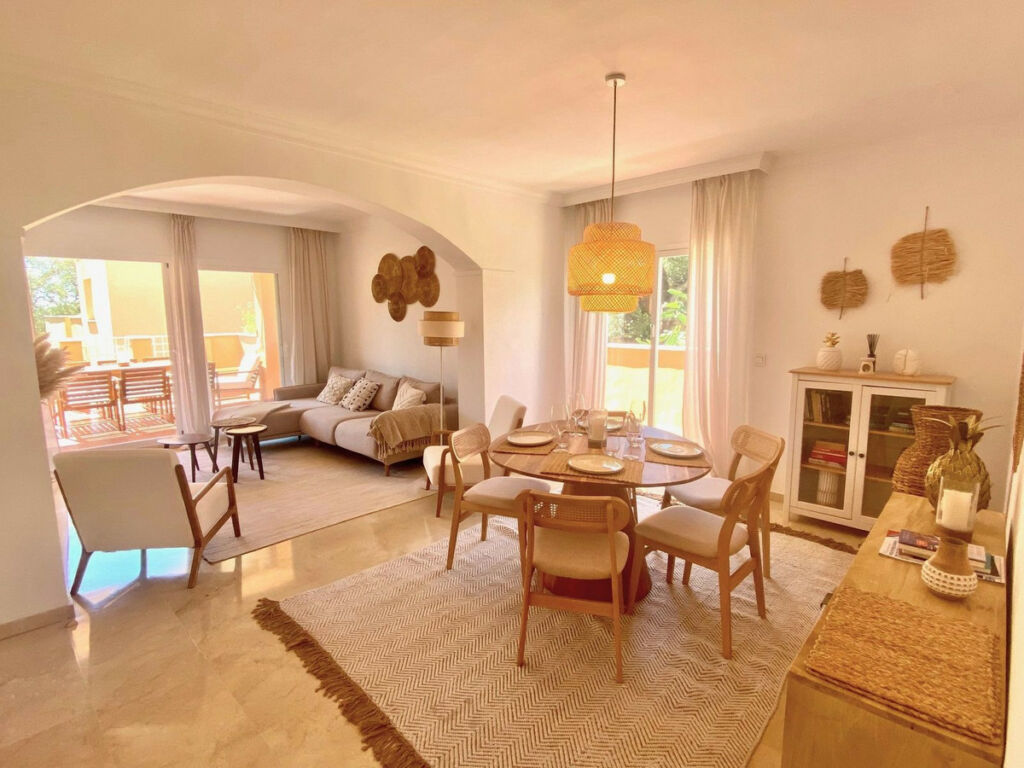 Middle Floor Apartment Marbella Málaga - image 10