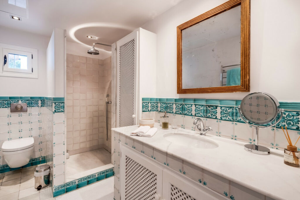 Ground Floor Apartment La Zagaleta Málaga - image 10