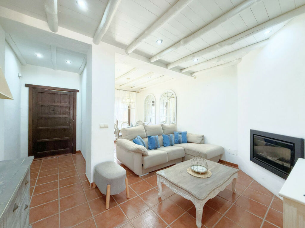 Townhouse Guadiaro Cádiz - image 10