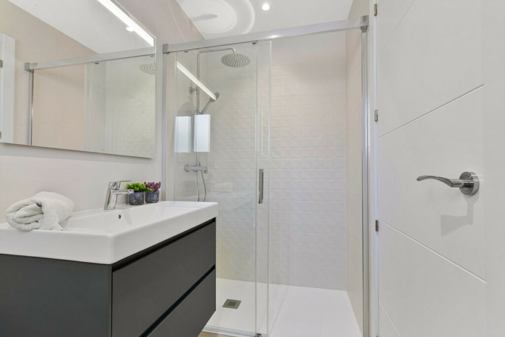 Ground Floor Apartment Fuengirola Málaga - image 10