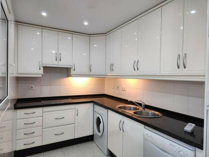 Ground Floor Apartment Torrequebrada Málaga - image 10