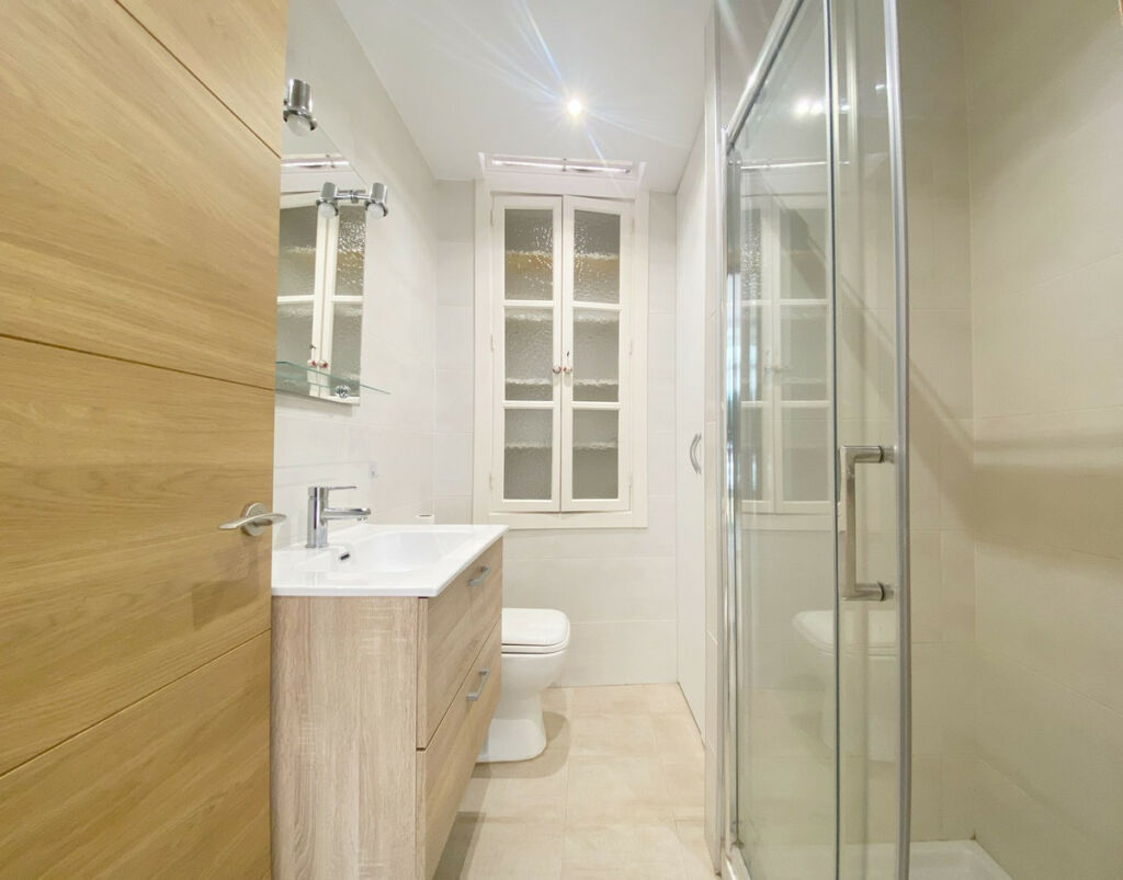 Middle Floor Apartment Marbella Málaga - image 10
