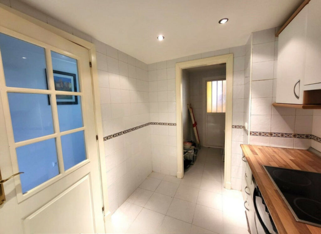 Ground Floor Apartment Riviera del Sol Málaga - image 10