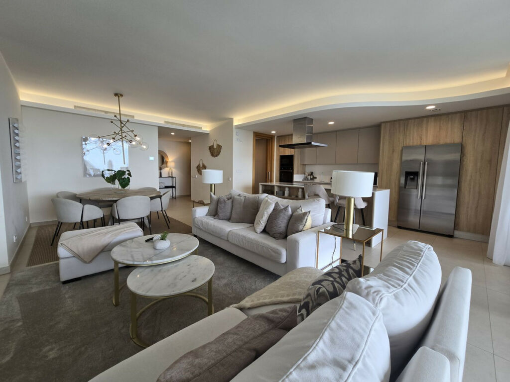 Ground Floor Apartment Benahavís Málaga - image 10
