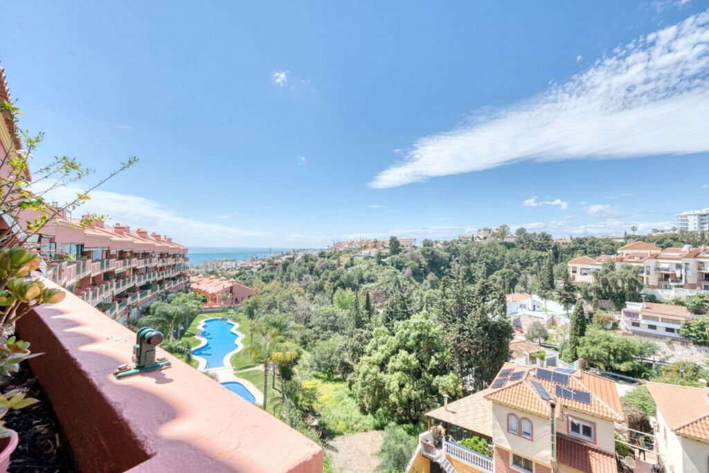 Penthouse Torreblanca Málaga - image 10