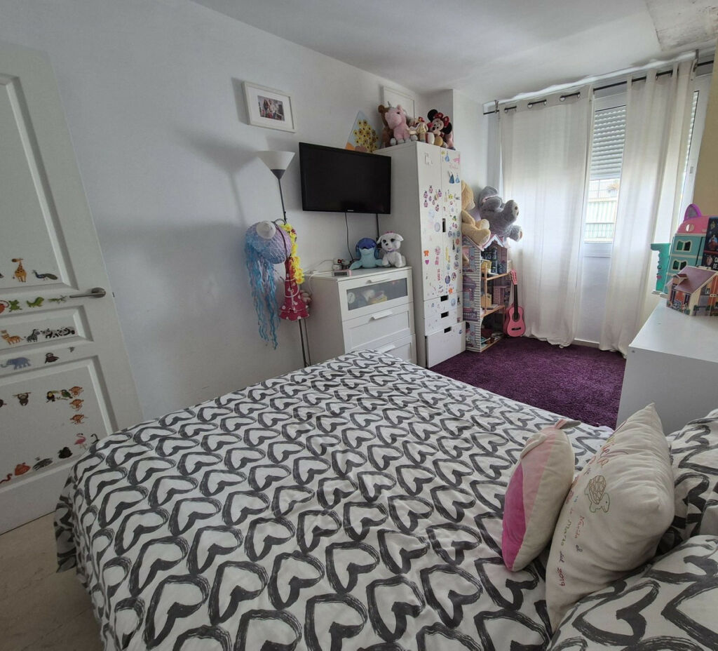 Top Floor Apartment Estepona Málaga - image 10