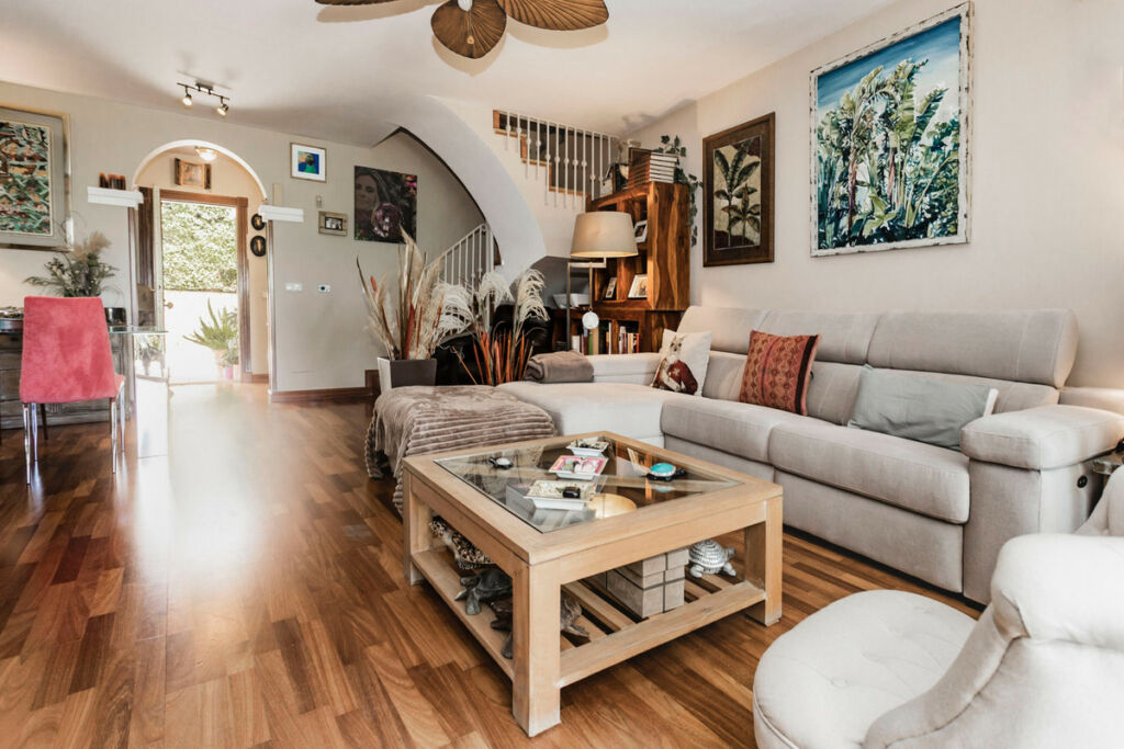 Semi-Detached House The Golden Mile Málaga - image 10