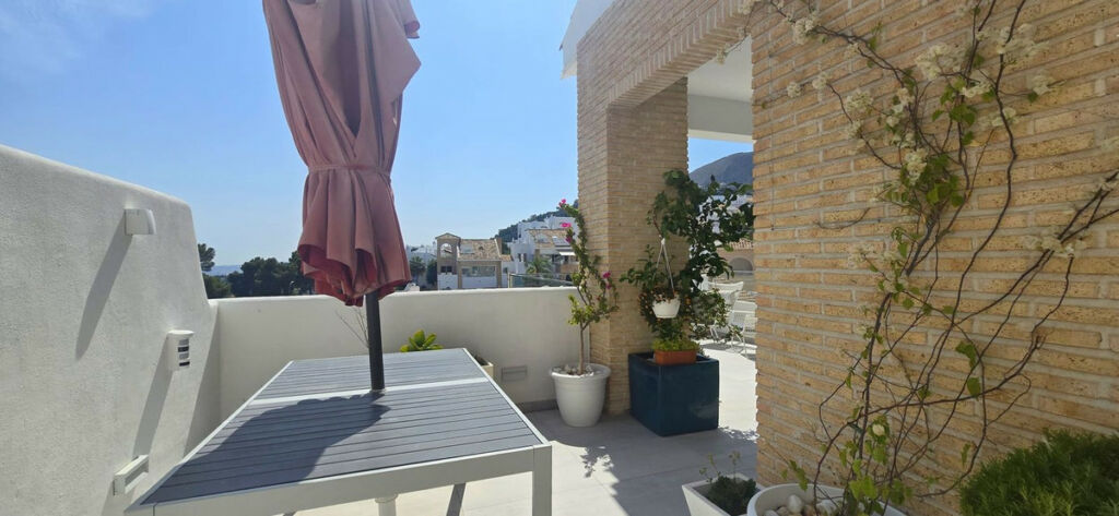 Detached Villa Benalmadena Pueblo Málaga - image 10